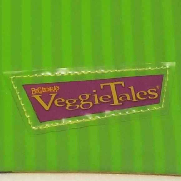 Adorable NWOT VeggieTales clutch purse - Picture 3 of 4